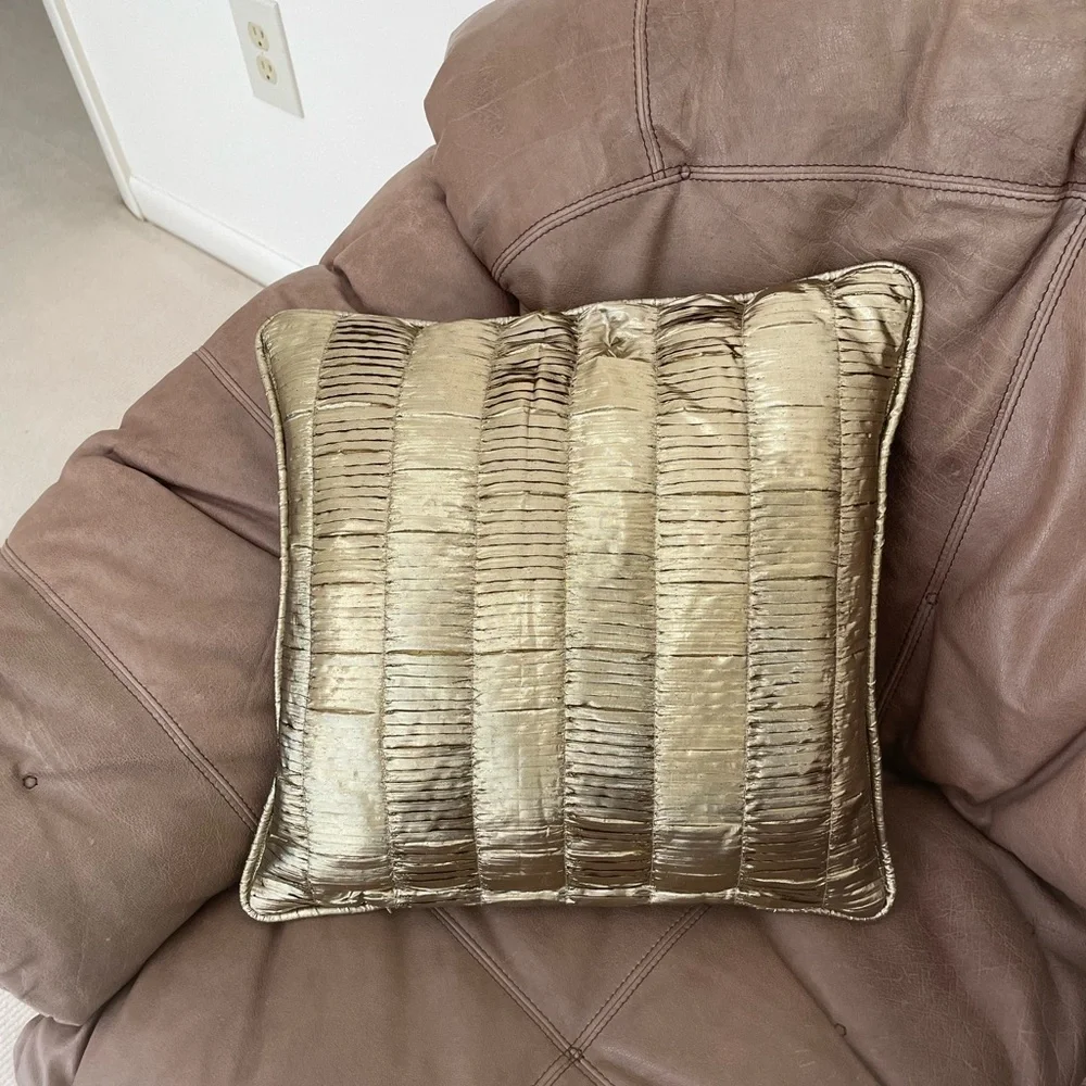 Accent Pillows Egyptian Design, 15 x 15 Reversible set of 2